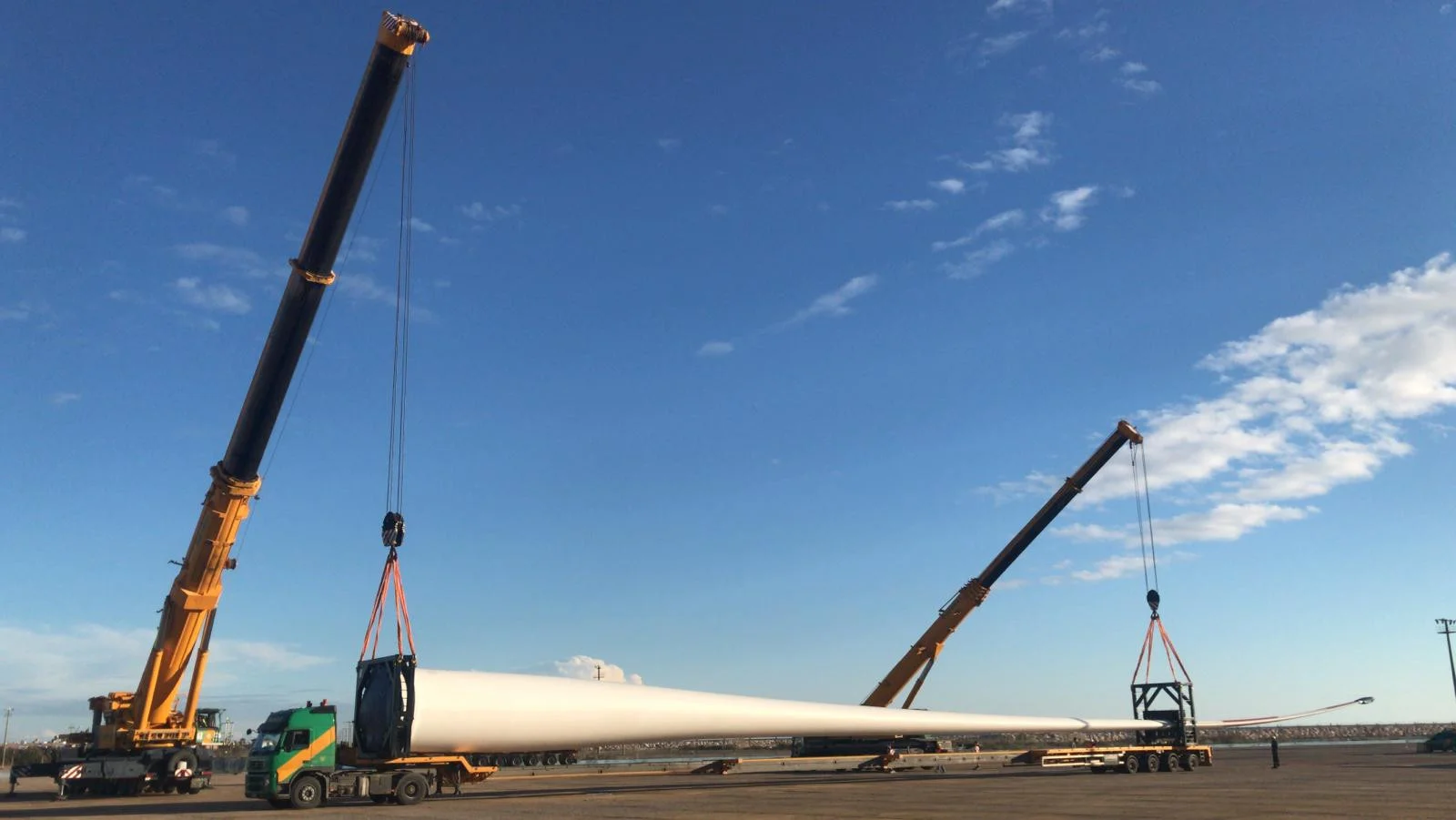 AR-GE VİNÇ Hizmetler - Rüzgar Enerjisi Türbini Montaj Çözümleri